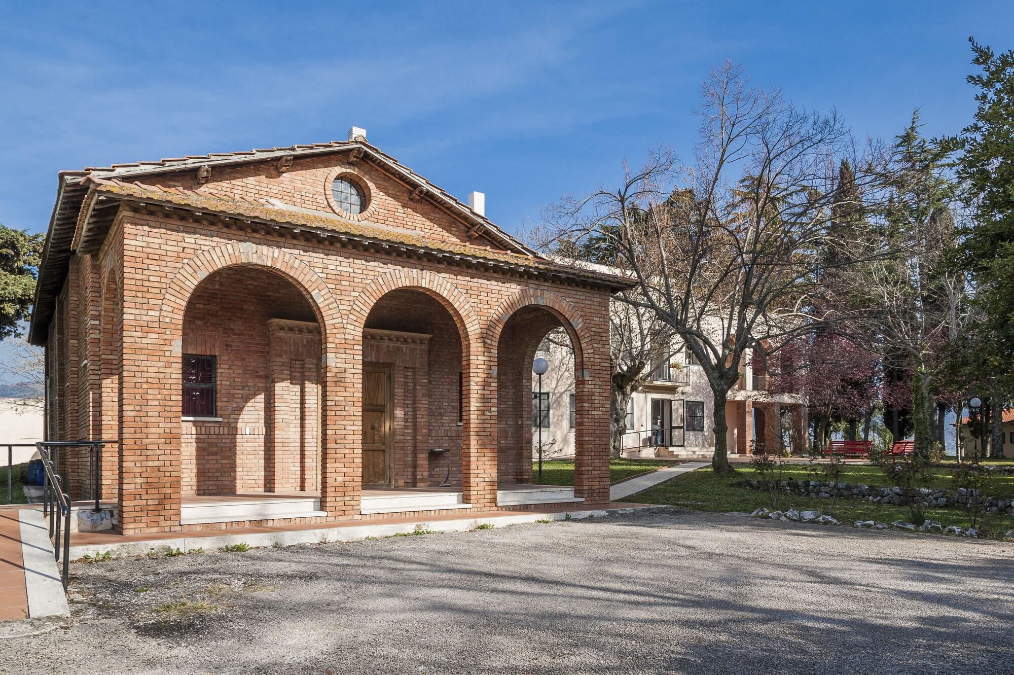Hotel Villa Del Cardinale Norma Exteriér fotografie